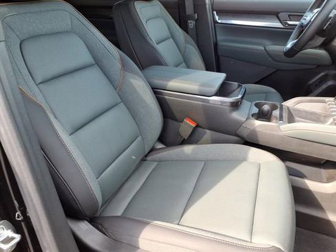 New 2026 GMC Terrain AT4 w/ Convenience Package III image 22