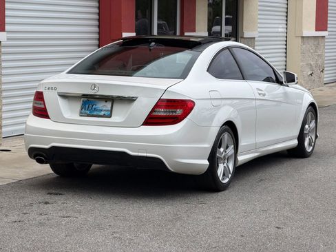Used 2013 Mercedes-Benz C 250 Coupe image 3
