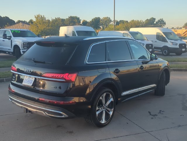 Used 2021 Audi Q7 3.0T Premium Plus w/ Executive Package AWD/4WD image 8