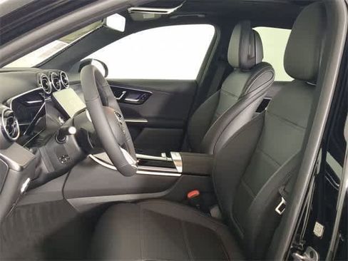 Certified 2026 Mercedes-Benz GLC 300 4MATIC image 15