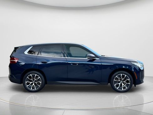 New 2026 BMW X3 xDrive30i w/ Premium Package AWD/4WD image 4