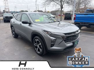 Certified 2024 Chevrolet Trax RS w/ Sunroof Package video 1