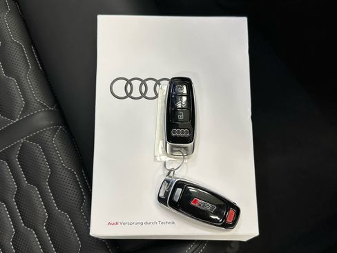 Used 2023 Audi RS 7 Sportback w/ Carbon Optic Package AWD/4WD image 41
