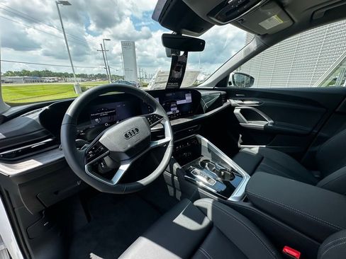 New 2026 Audi Q5 Premium Plus image 8