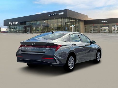 New 2026 Hyundai Elantra Blue image 7