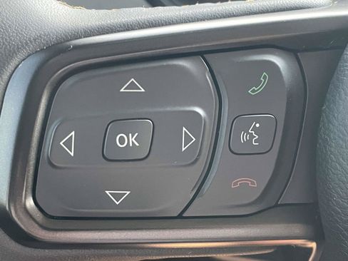 Used 2024 Jeep Wrangler Unlimited Sport AWD/4WD image 25