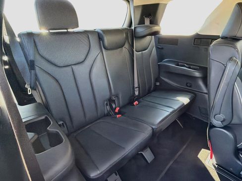 Used 2025 Hyundai Palisade SEL AWD/4WD image 29