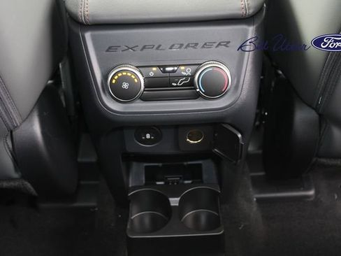 New 2026 Ford Explorer Active w/ Active Comfort Package image 11