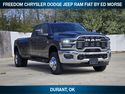 New 2026 RAM 3500 Tradesman image 2