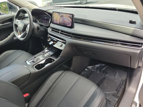 Certified 2026 INFINITI QX60 Luxe w/ Cargo Package FWD image 11