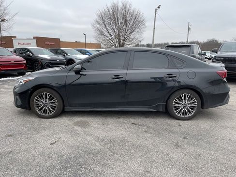 Used 2024 Kia Forte GT-Line w/ GT-Line Premium Package image 8