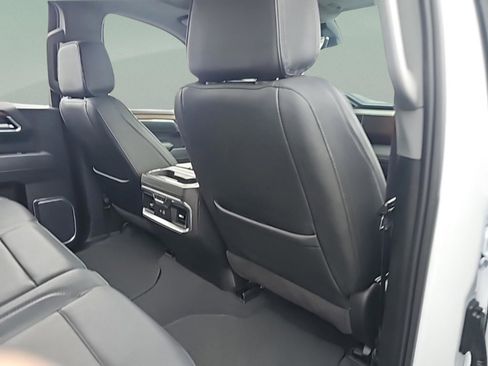 Used 2023 GMC Sierra 1500 Denali w/ Denali Reserve Package image 33