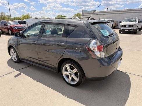 Used 2009 Pontiac Vibe AWD w/ Preferred Package image 8