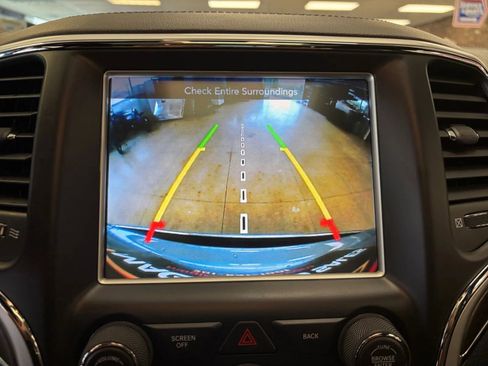 Used 2016 Jeep Grand Cherokee Overland AWD/4WD image 34