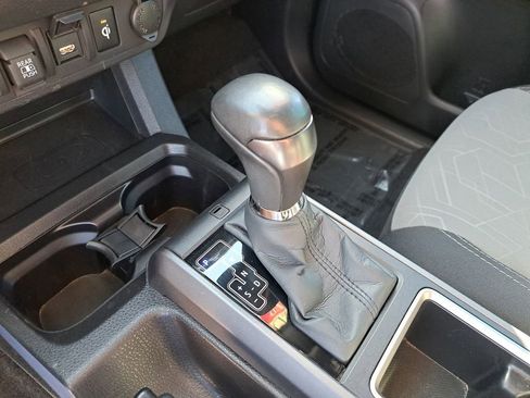 Used 2023 Toyota Tacoma TRD Sport image 25