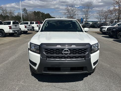 New 2025 Nissan Frontier SV image 2