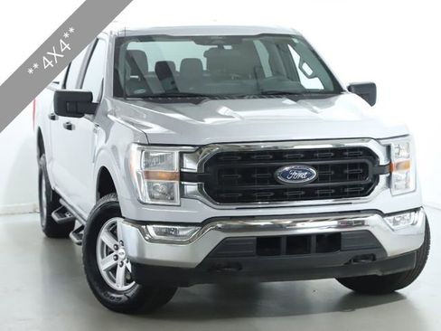 Used 2022 Ford F150 XLT image 2