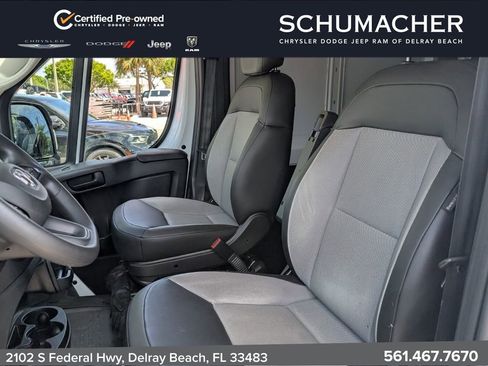 Used 2025 RAM ProMaster 2500 w/ Convenience Group FWD image 10