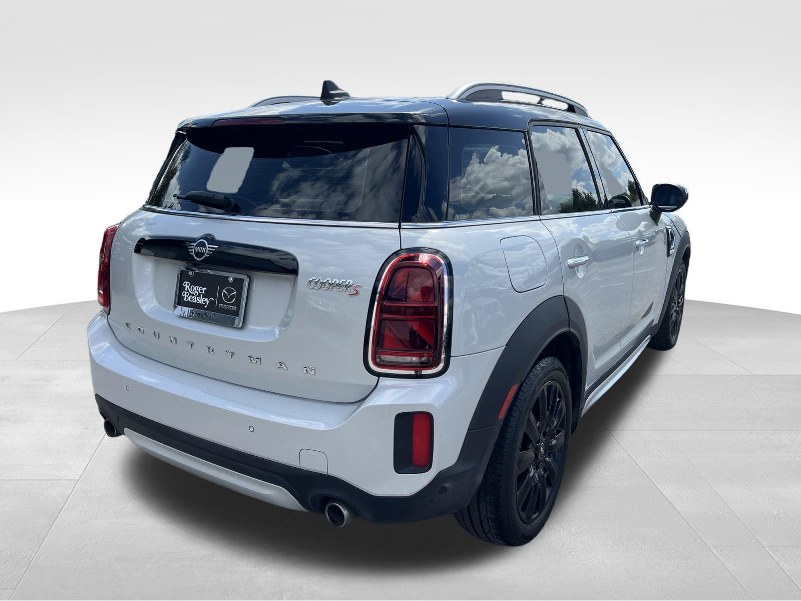 Used 2023 MINI Cooper Countryman S FWD image 5