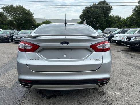 Used 2013 Ford Fusion Titanium w/ Titanium Driver Assist Pkg FWD image 5