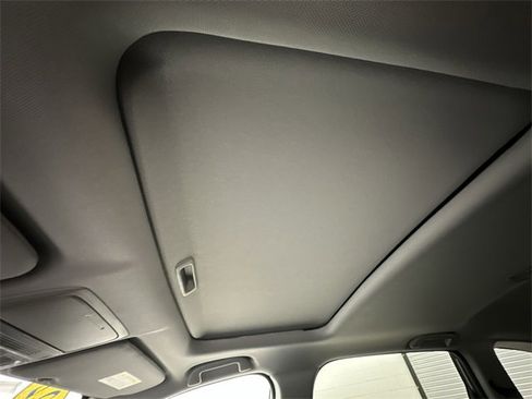 Certified 2022 Honda CR-V EX image 25