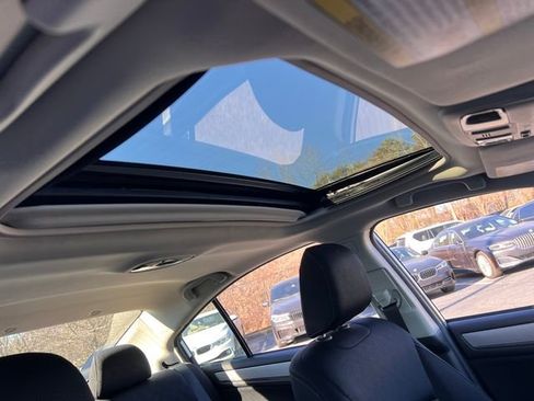 Used 2015 Subaru Legacy 2.5i Premium w/ Moonroof Package image 32