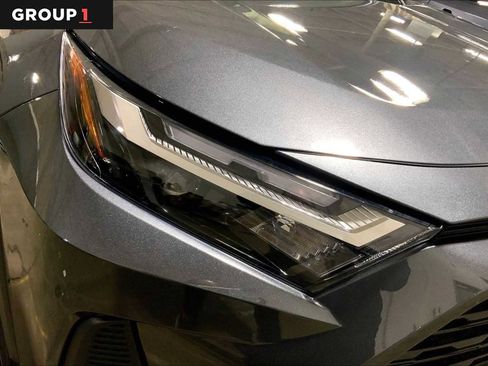 Used 2023 Toyota RAV4 XLE w/ Convenience Package image 28