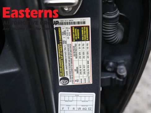 Used 2024 Volkswagen Jetta SE image 32