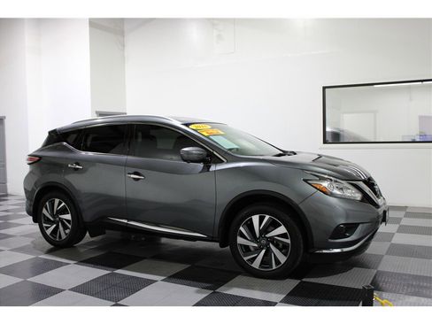 Used 2018 Nissan Murano Platinum w/ Cargo Package image 1