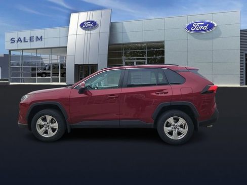 Used 2020 Toyota RAV4 XLE w/ Convenience Package AWD/4WD image 5
