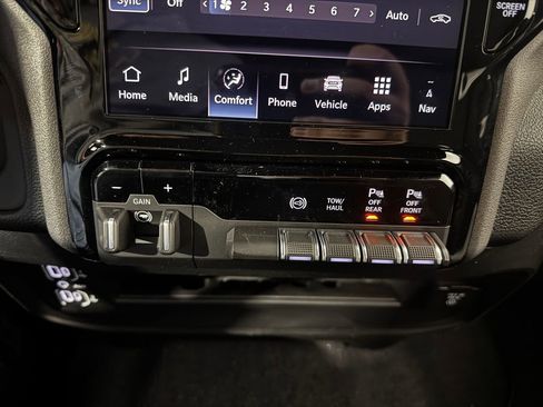 New 2026 RAM 2500 Tradesman image 38