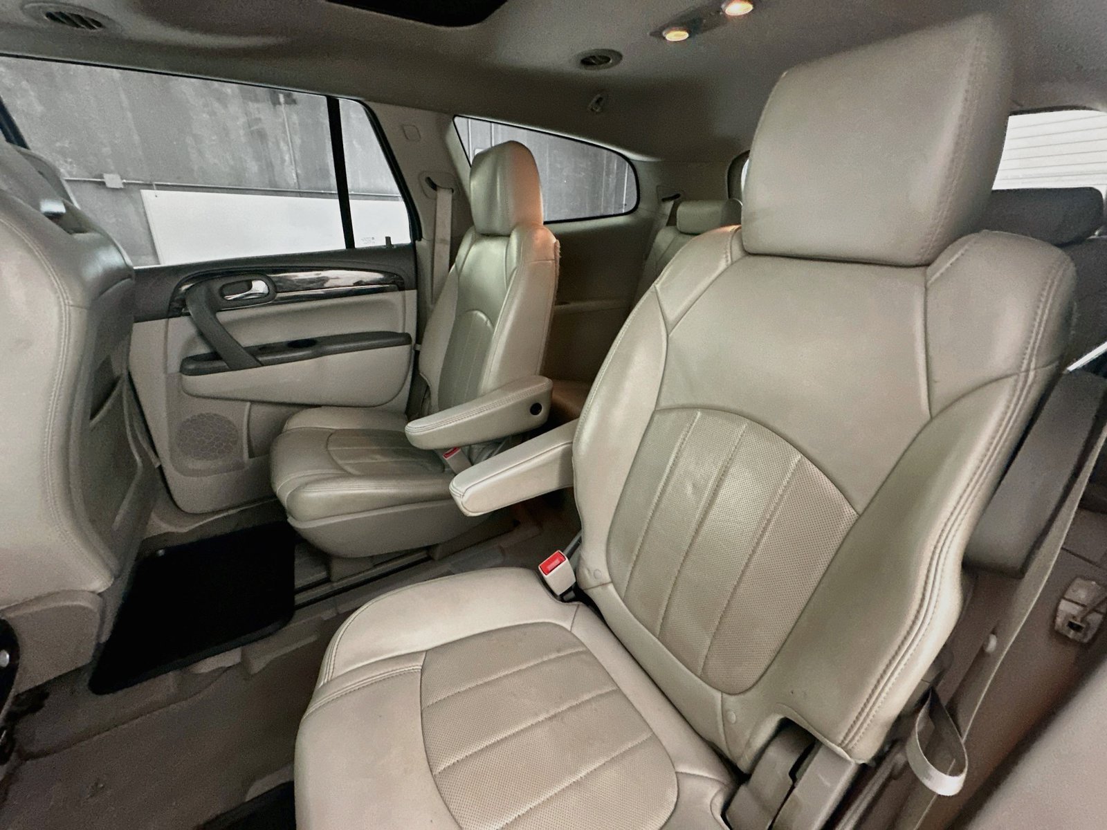Used 2014 Buick Enclave Leather FWD image 24