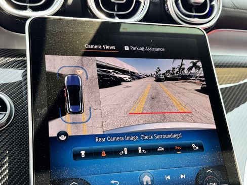 Used 2024 Mercedes-Benz GLC 43 AMG 4MATIC image 30