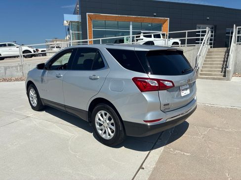 Used 2019 Chevrolet Equinox LT AWD/4WD image 3