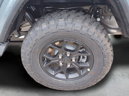 New 2026 Jeep Gladiator Mojave AWD/4WD image 7