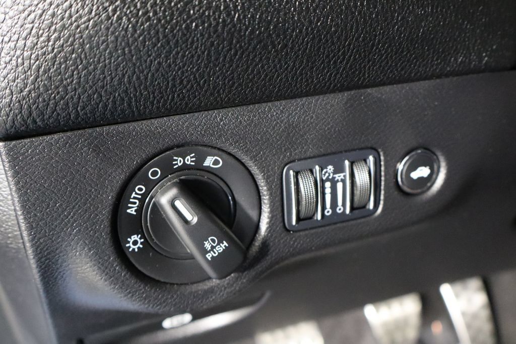 Used 2023 Dodge Challenger R/T Scat Pack RWD image 16