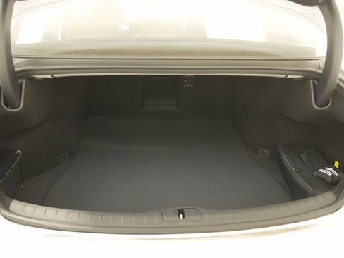 Used 2025 Genesis G80 2.5T Advanced image 32