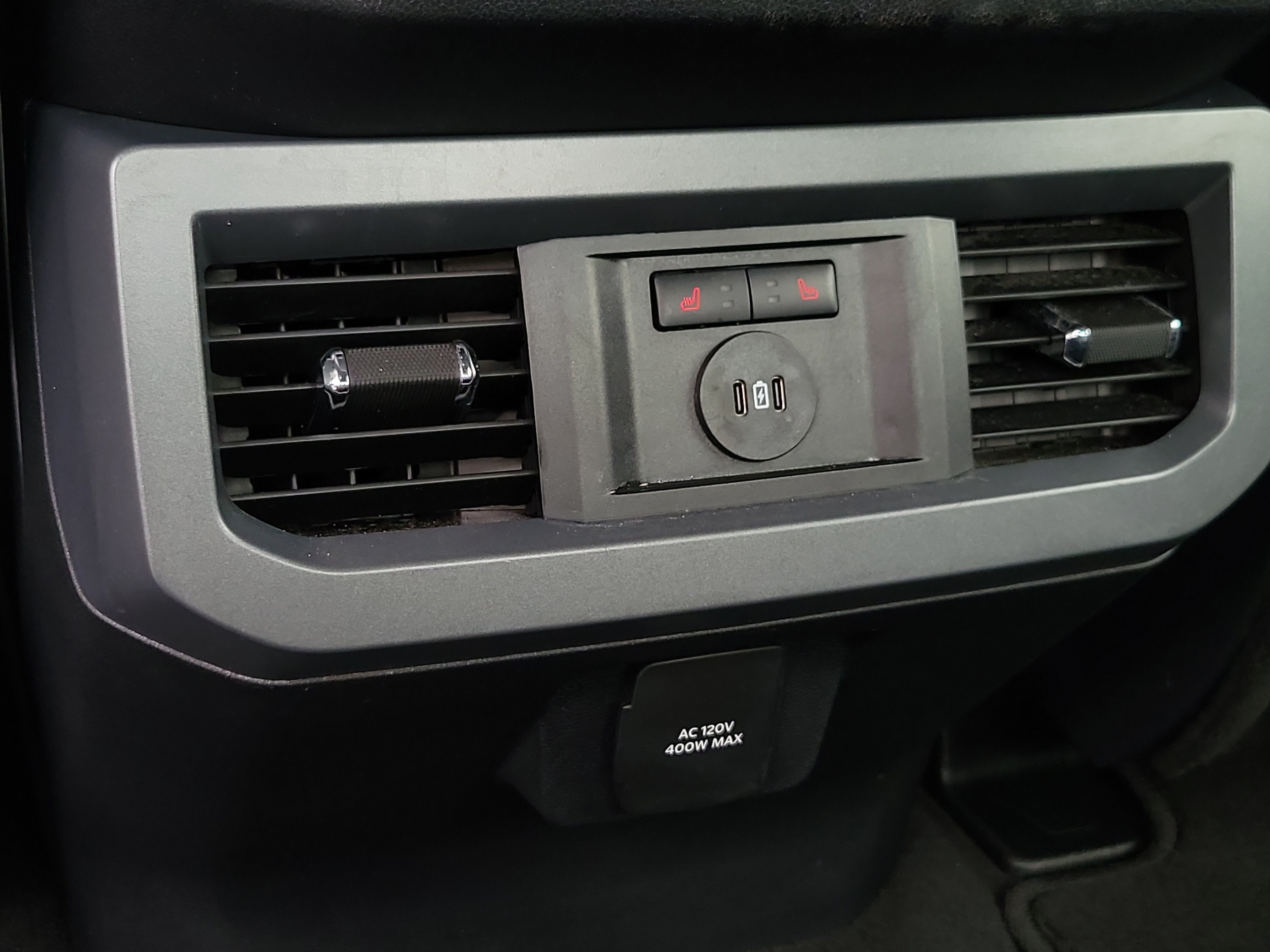 Used 2025 Ford F350 Lariat AWD/4WD image 17