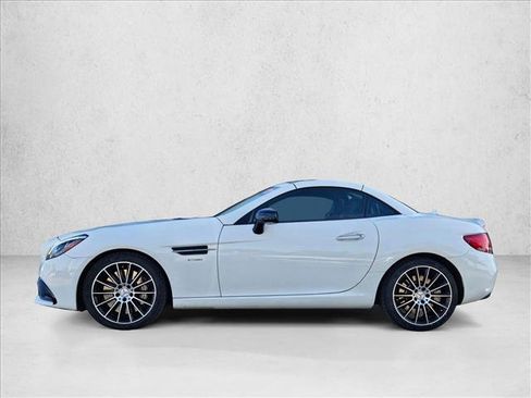 Used 2017 Mercedes-Benz SLC 43 AMG image 9