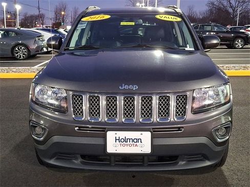 Used 2016 Jeep Compass High Altitude image 3