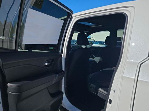 New 2026 Honda Ridgeline Black Edition image 17