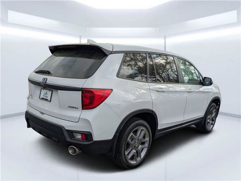 Used 2023 Honda Passport EX-L image 3