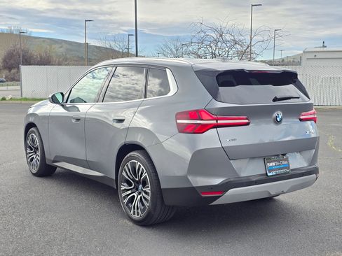 Certified 2025 BMW X3 xDrive30i w/ Convenience Package image 4