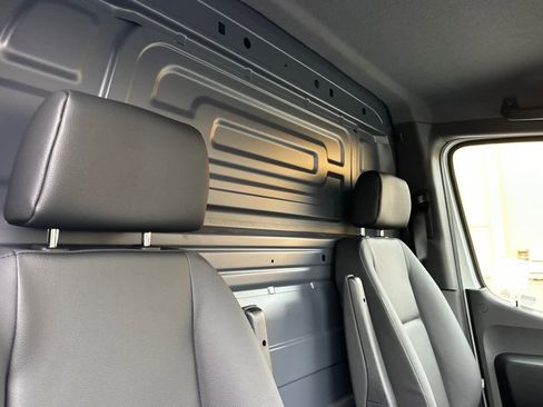 New 2026 Mercedes-Benz Sprinter 2500 image 15