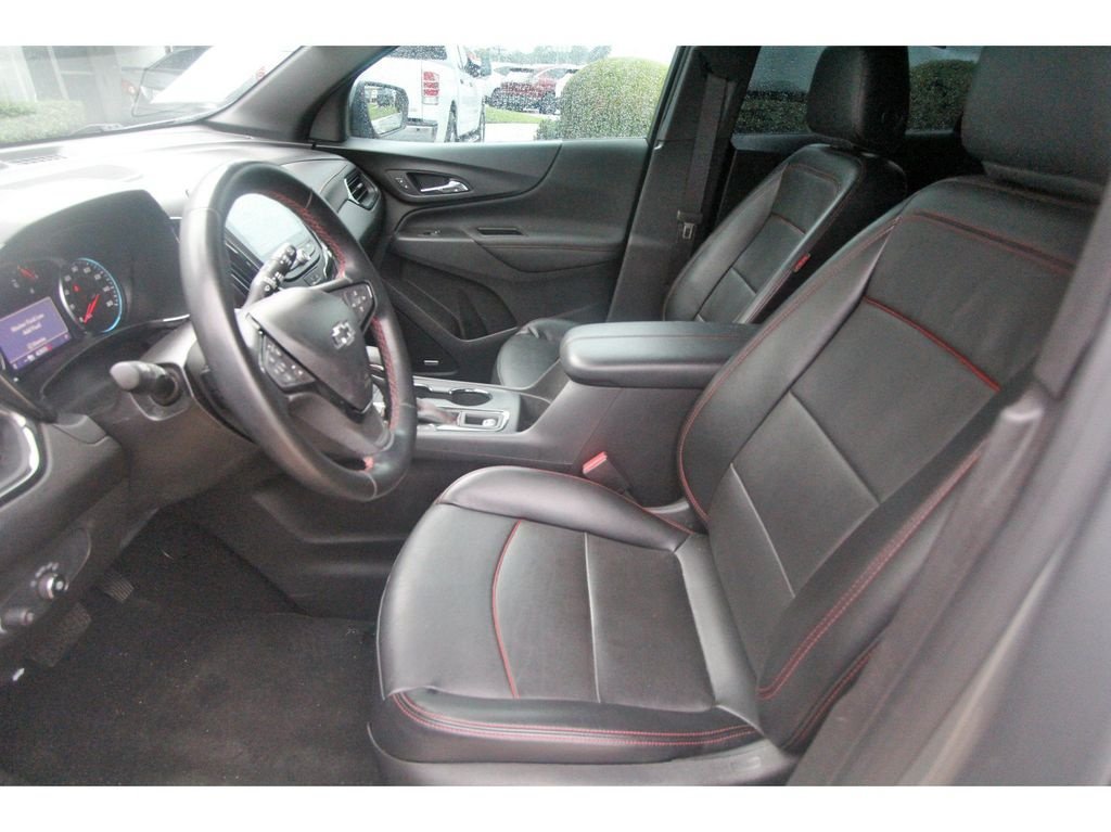 Used 2023 Chevrolet Equinox RS w/ RS Leather Package FWD image 6