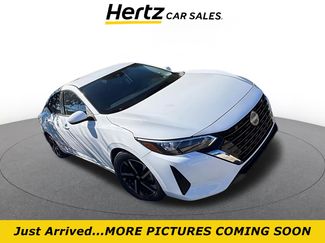 Used 2025 Nissan Sentra SV video 1