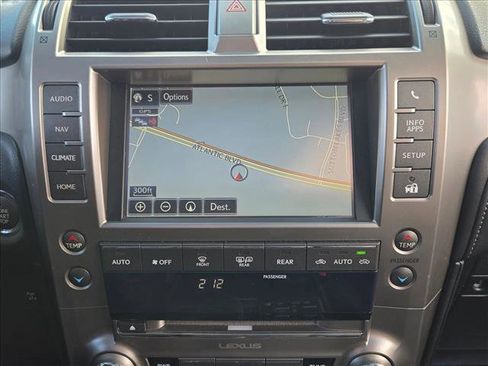 Used 2016 Lexus GX 460 image 12