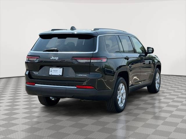 Used 2023 Jeep Grand Cherokee L Limited AWD/4WD image 7