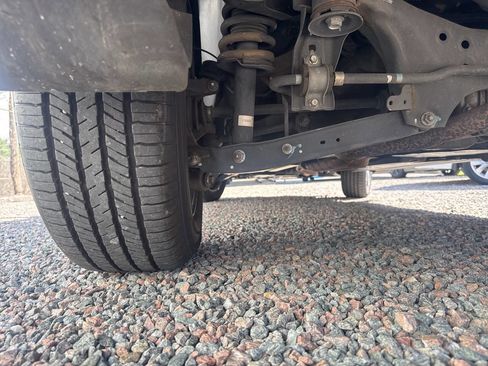 Used 2017 Subaru Forester 2.5i Premium w/ All-Weather Package image 8