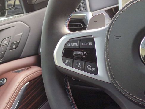 New 2026 BMW X5 M60i image 25